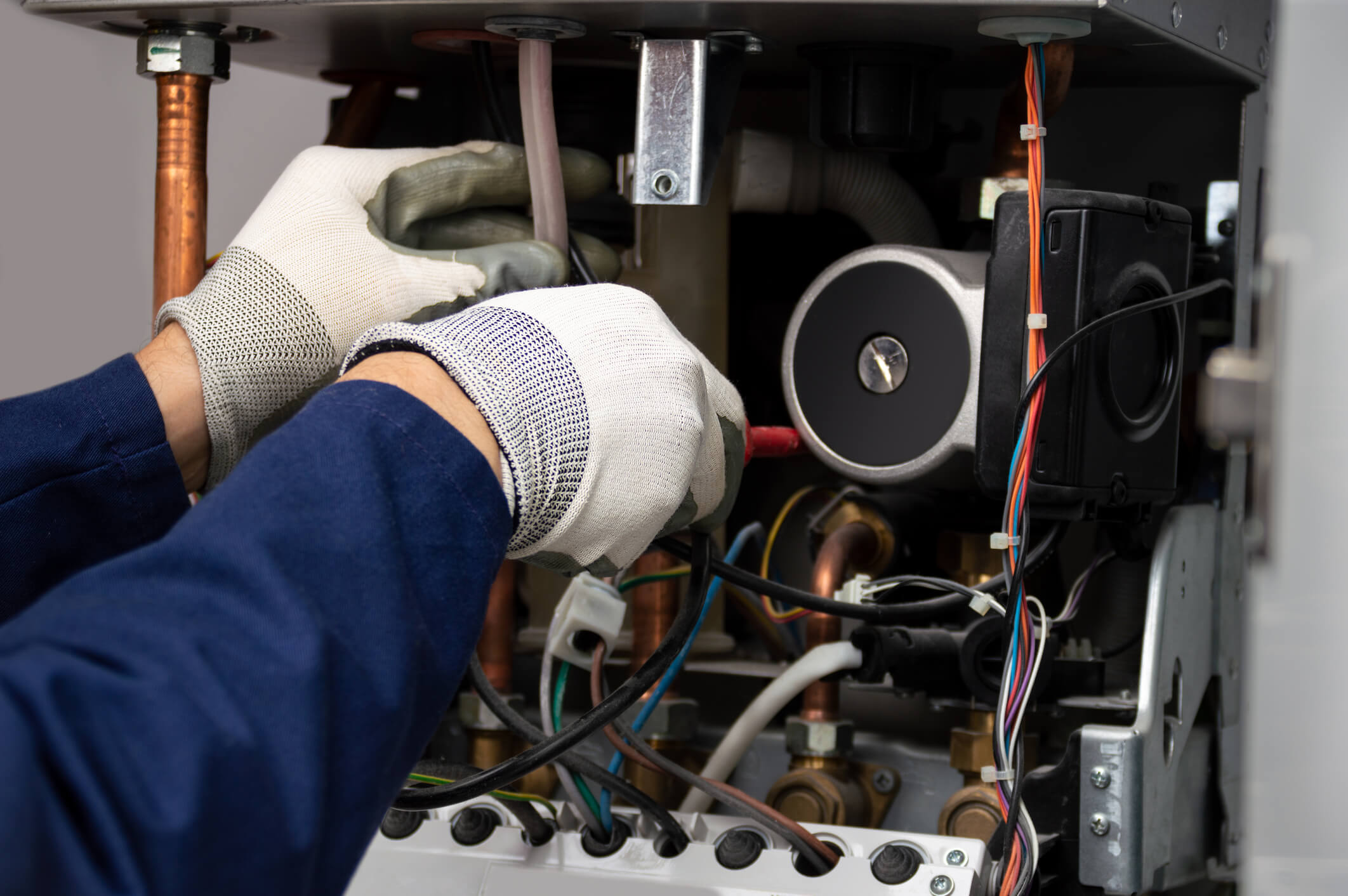 nowe-chauffage-pose-et-entretien-chauffe-eau-electrique